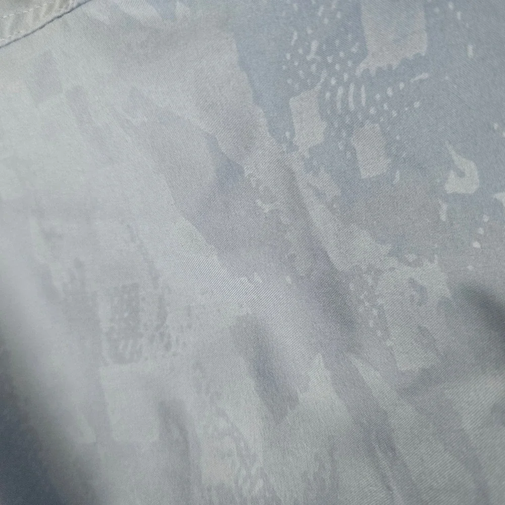 Under Armour Mens 32 Blue Digital Camo Board Shorts HeatGear Loose Swim Trunks